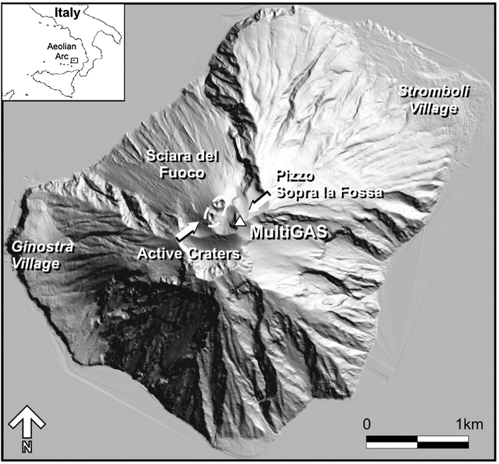 Fig. 1. A map of Stromboli showing the location of the permanent MultiGAS on Pizzo Sopra la Fossa.